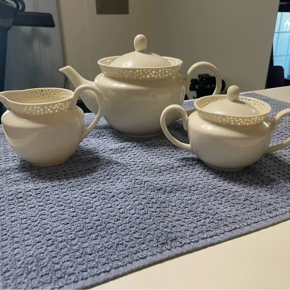 Godinger Teapot, creamer and sugar bowl - Picture 3 of 7